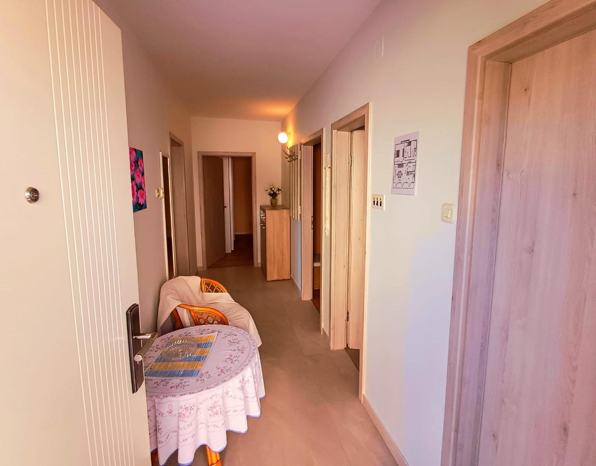 Adria Apartamento Crikvenica Exterior foto